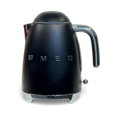 Чайник SMEG KLF03BLMEU (Черный матовый) БУ