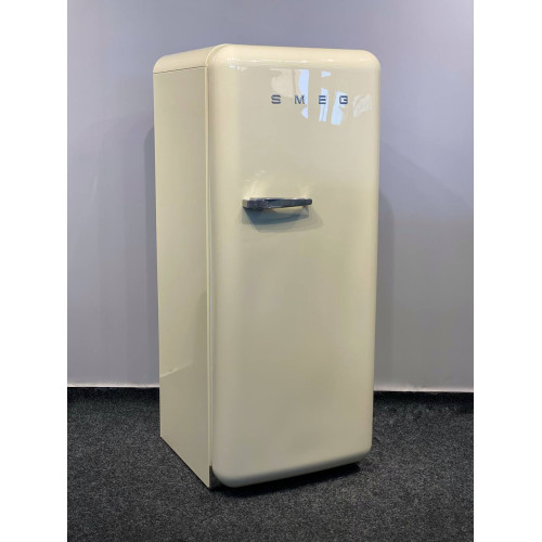 Холодильник SMEG FAB 28  P 6