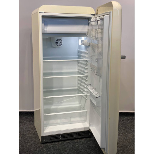 Холодильник SMEG FAB 28  P 6