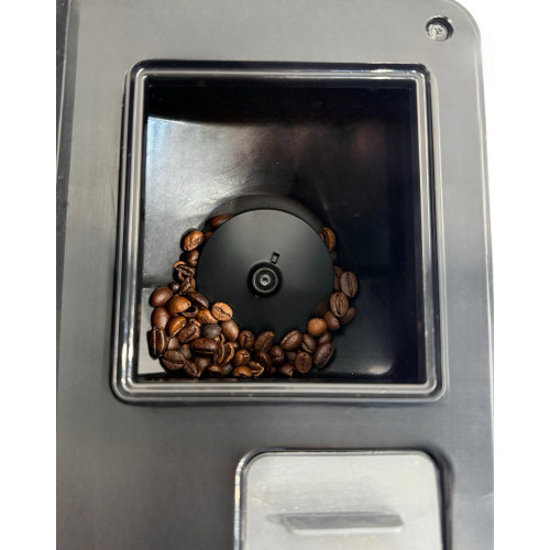 Кофемашина CM 5500 Black/Chrome