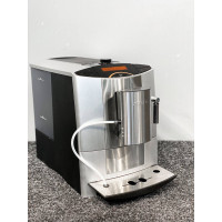 Кофемашина БУ CM 5200 Black/chrome