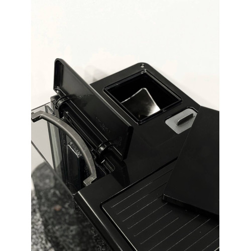 Кофемашина CM 5510 Black/Chrome