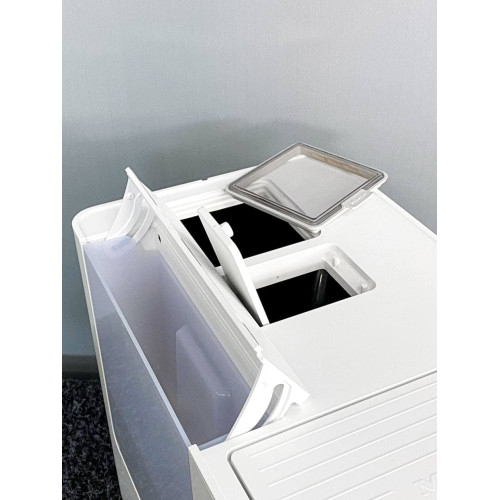 Кофемашина CM 6100 Diamond White