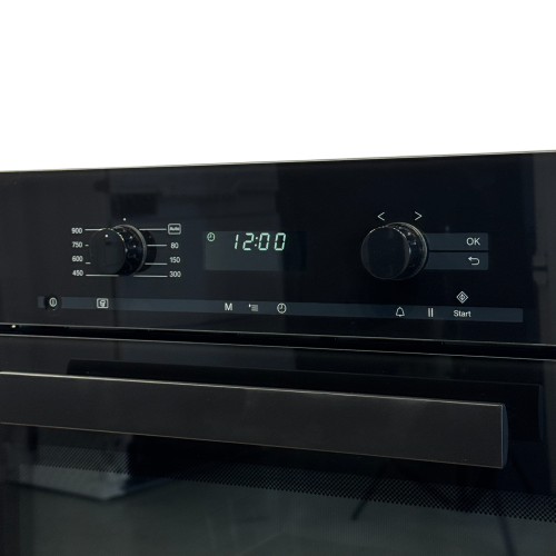 Мікрохвильова піч M 6260 Obsidian Black