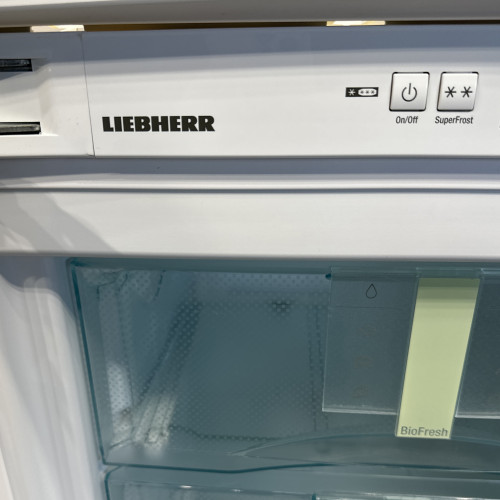 Морозильная камера LIEBHERR IGN 1664
