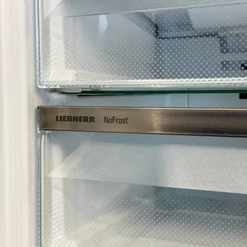 Морозильная камера Liebherr SIFNAe 5188