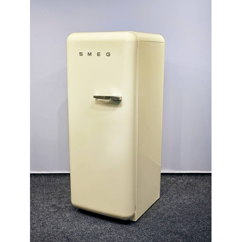 Морозильна камера SMEG CVB 20 LP 1