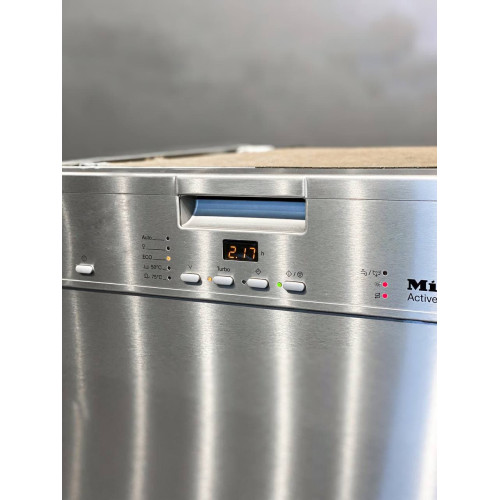 Посудомийна машина G 4203 SCU