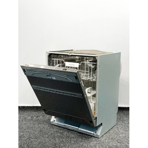Посудомийна машина G 5050 VI