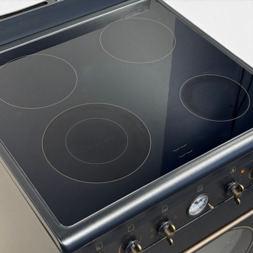 Варочный центр Smeg CO68CMA8
